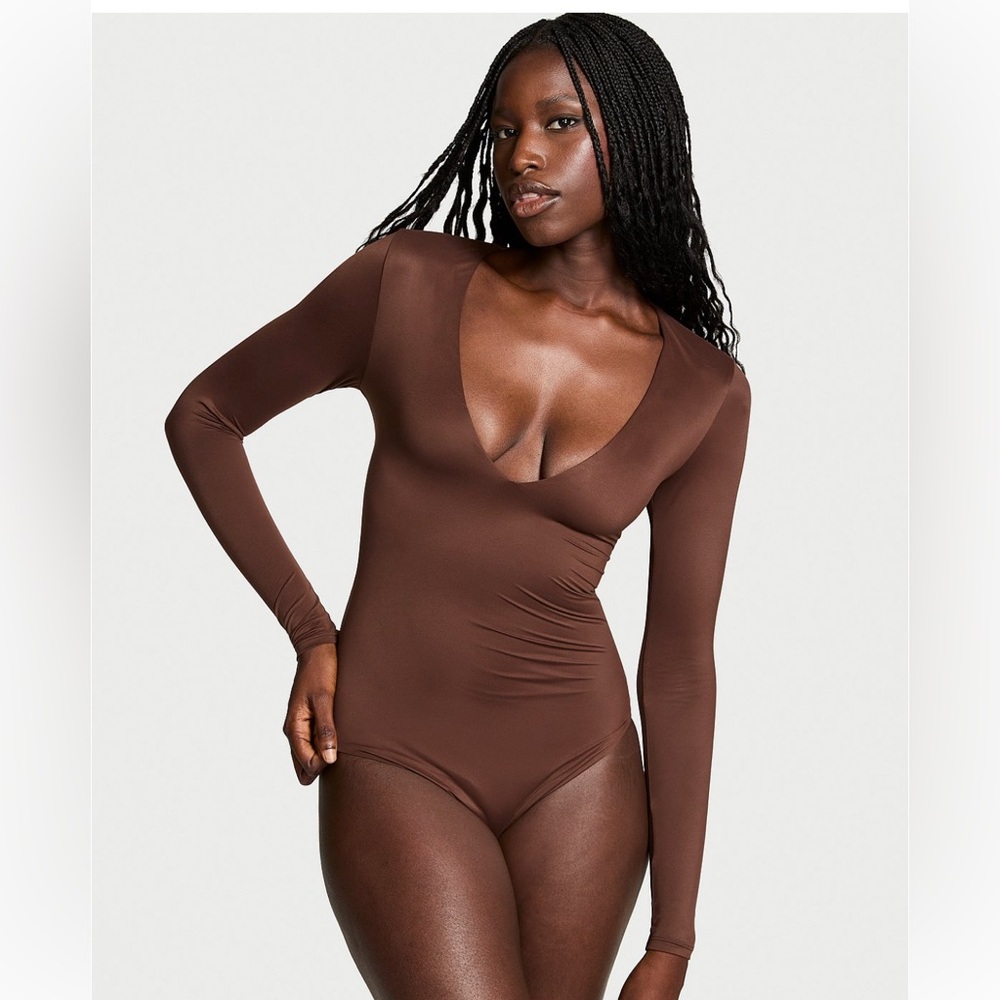 NWT Bodywear by Victoria’s Secret Buttery Soft Plunging V-Neck Brown Bodysuit, L